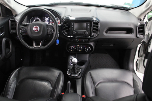 Imagen 10 de 13 de Fiat Toro 2.0 Tdi Freedom 4x4 2017 Diesel La Plata 812