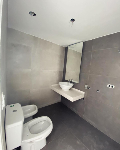 Venta 3 Amb Departamento En Tigre Centro