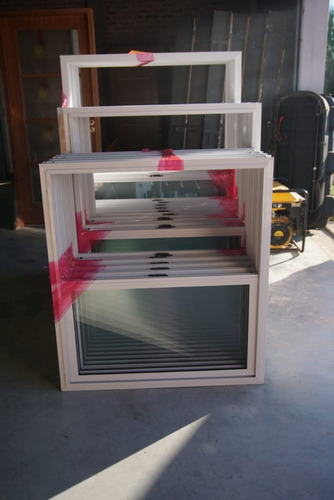 Imagen 3 de 9 de Ventana Corrediza Alum 150x110cm