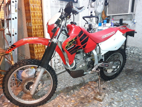 Imagen 3 de 25 de Honda Xr 650 R