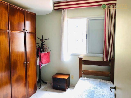 Imagem 10 de 12 de Apartamento Na Esteves Junior Com 3 Quartos - Centro. - Ap6589
