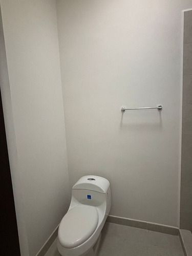 Nueva Y Moderna Casa En Venta En Rivello