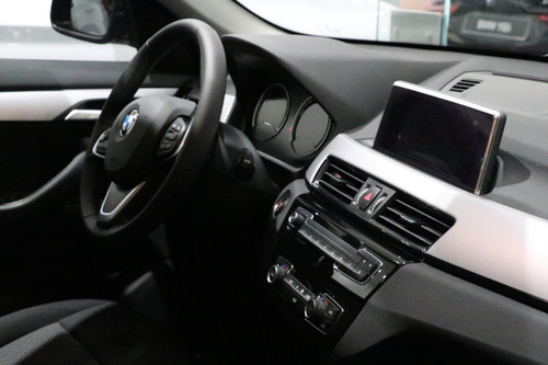 Imagen 9 de 20 de Bmw X1 18 Advantage /2022 0km