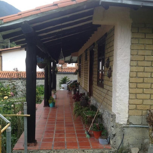 Imagen 3 de 7 de Se Vende Bella Casa En La Mucuy Mérida