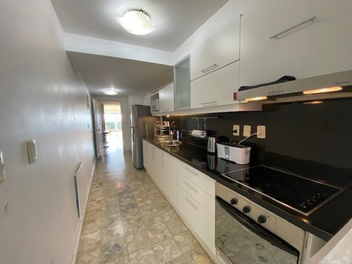 Imagen 21 de 29 de Apartamento En Venta De 2 Dormitorios En Playa Mansa (ref: Lij-5715)