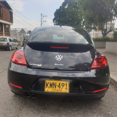 Volswagen Beetle 2016, Único Dueño Y En Perfecto Estado.