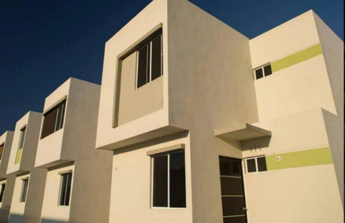 Venta De Casa En Privalia Huinala, Apodaca, Nuevo Leon, Casa En Recuperacion Bancaria, Mbdelr