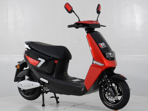 Imagen 6 de 10 de Moto Electrica S-like Yadea