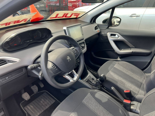 Imagen 8 de 8 de Peugeot 208 In Concert 1.6 115 2020
