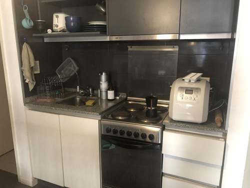 Imagen 11 de 26 de Departamento En Venta - 2 Ambientes - Con Balcon - Cochera Castelar Norte - Centro