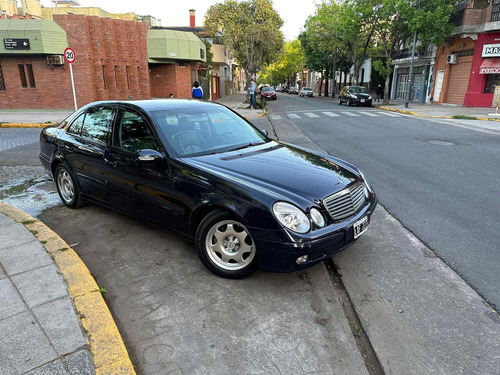 Imagen 2 de 22 de Mercedes-benz Clase E 200 Cdi Classic At