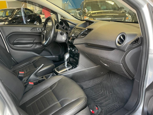 Ford Fiesta Sedan 1.6 16v Titanium Flex Powershift 4p