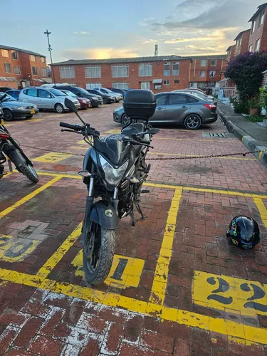 Pulsar Ns 200