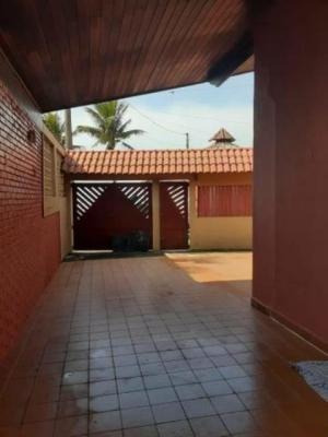 Imagem 6 de 14 de Casa Frente Ao Mar, Com 3 Dormitórios Em Itanhaém. | 6152-pc