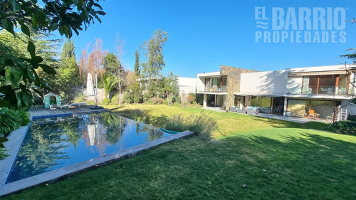 Casa En Venta De 3 Dorm. En Piedra Roja, Chicureo