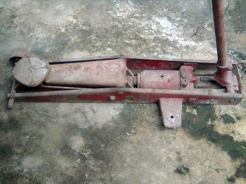 Imagen 1 de 4 de Gato Hidraulico Tipo Caiman 10 Toneladas