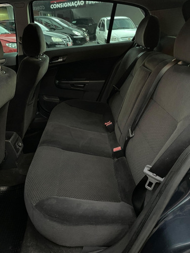 Chevrolet Vectra 2.0 MPFI GT HATCH 8V FLEX 4P MANUAL