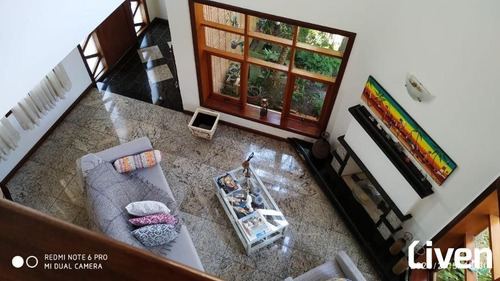 Imagem 2 de 30 de Casa 3 Andares - 4 Dormitórios - Jardim Das Colinas - 359m². - So0792