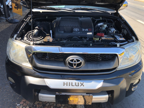 Toyota Hilux 3.0 Srv Cab. Dupla 4x4 Aut. 4p