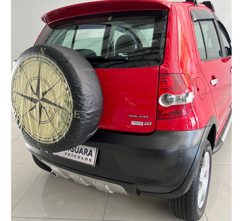 Volkswagen Crossfox 1.6 MI 8V FLEX 4P MANUAL