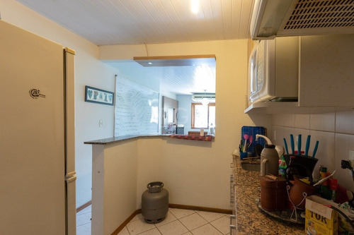 Casa Em Hípica Com 2 Dormitórios - Lu432463