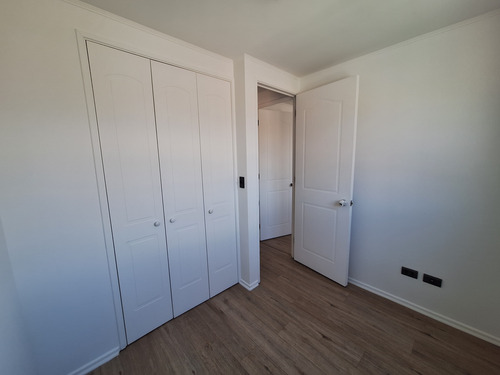 Arriendo Excelente Casa, Barrio Los Ciruelos De Buin