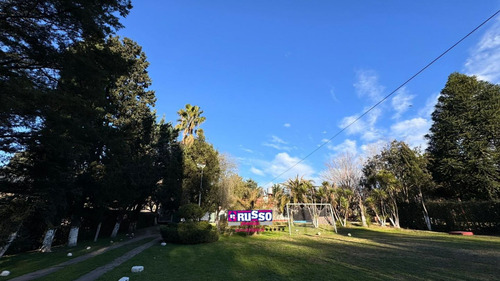 Venta Casa Quinta 6 Ambientes Barrio 20 De Junio