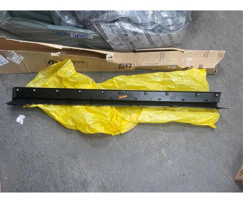 Spoiler Lateral Esquerdo Toro 2016/2021 Original 100230658