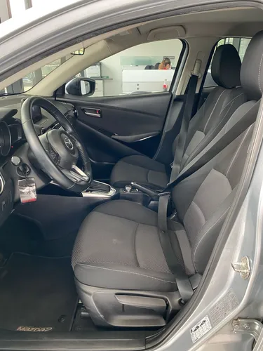 Mazda 2 2 touring at