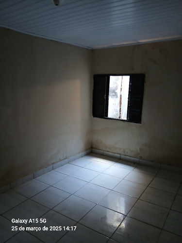 Casa Simples , Centro , Porto Feliz-sp , 3 Dormitorios 2 Banheiros Sem Garagem
