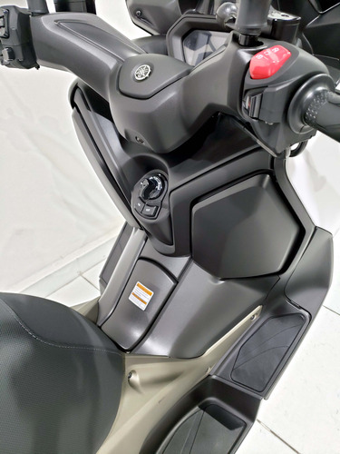 Yamaha Xmax 250 Connected Abs 2025 Cinza