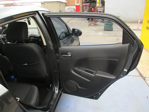 Mazda 2 1500cc At Aa