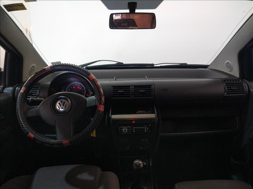 Imagem 5 de 12 de Volkswagen Fox 1.0