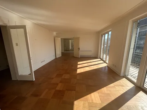 Exclusivo Dpto Frente A Parque Forestal. (5d+3b+1e+1b).