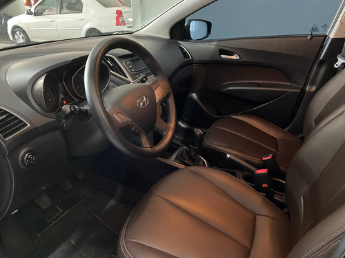Imagem 9 de 13 de Hyundai Hb20 1.6 Comfort Plus 16v Flex 4p Manual