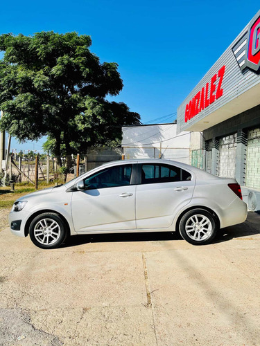 Chevrolet Sonic 1.6 Lt Mx 5 P 2015