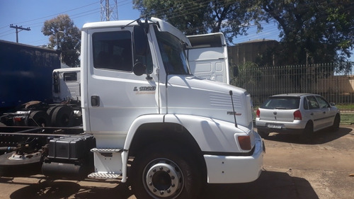 Mercedes-benz 1620