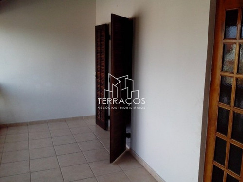 Imagem 15 de 18 de Ótimo Sobrado Com At=142 M² E Ac=120 M² - 2 Dormitórios/1 Suíte - Excelente Localização - Vila Galvão - Jundiaí - Sp - Permuta - Ca00722 - 70892893
