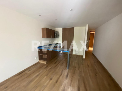 Departamento En Calzada De Tlalpan, Colonia Nativitas
