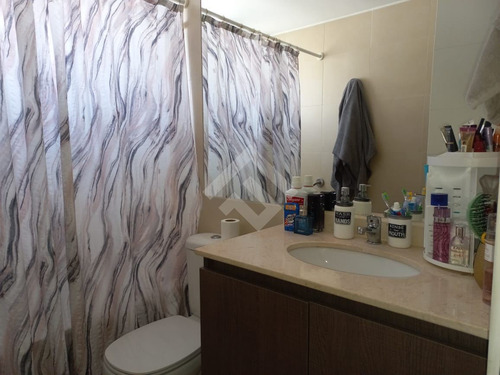 Departamento En Venta De 3 Dorm. En San Miguel