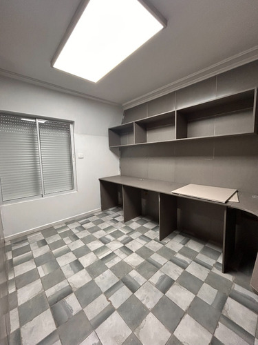 Casa Con Destino Comercial Y Recepciones Finales Al Día