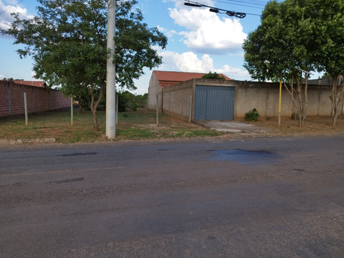 Casa E Lote Ao Lado Setor Lagoa Quente Caldas Novas