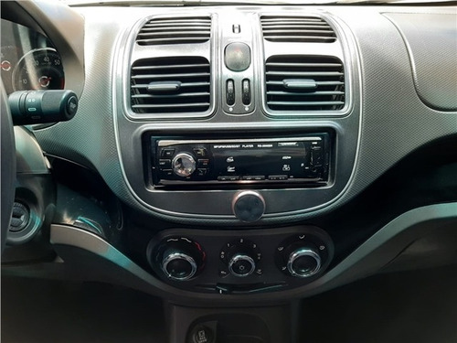 Fiat Grand Siena 1.0 Evo Flex Attractive Manual