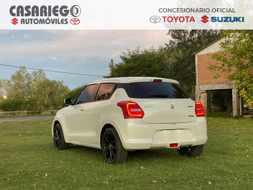Imagen 13 de 17 de Suzuki Swift Gls Hybrid Black Edition 1.2 2023 0km