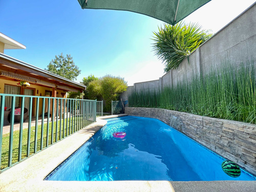 Casa 5 Dorm + Servicio (95981)