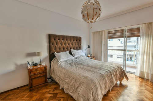 Departamento 3 Dormitorios En Venta Con Cochera - Vista Al Río - Categoría