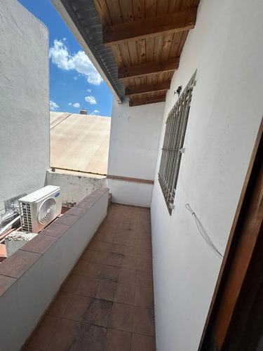 Venta Ph 2 Amb Refaccionado A Nuevo Lanús Oeste