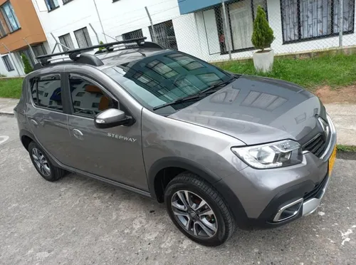 Renault Stepway 1.6 Dynamique / Intens Automática
