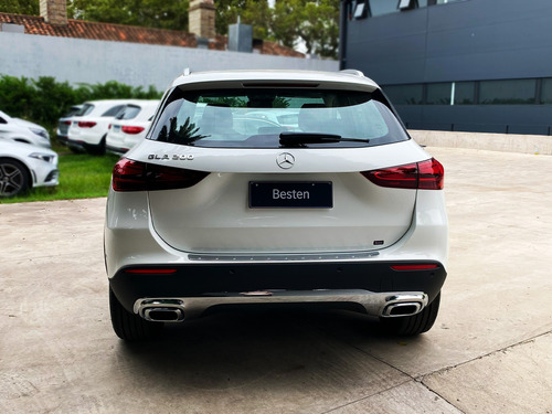 Mercedes-Benz Clase GLA 1.3 Gla200 Progressive 163Cv