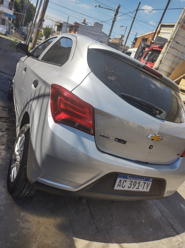 Chevrolet Onix 1.4 Lt 98cv 2018